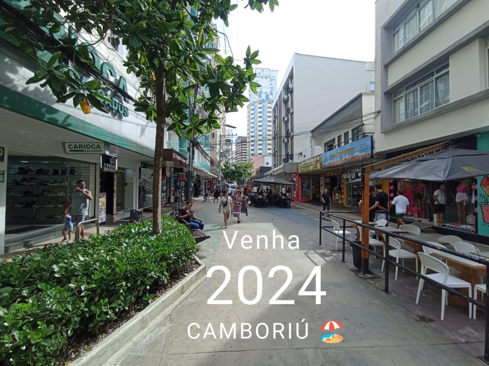 Apartment Loft 80 Metros Do Mar Na Com Garagem